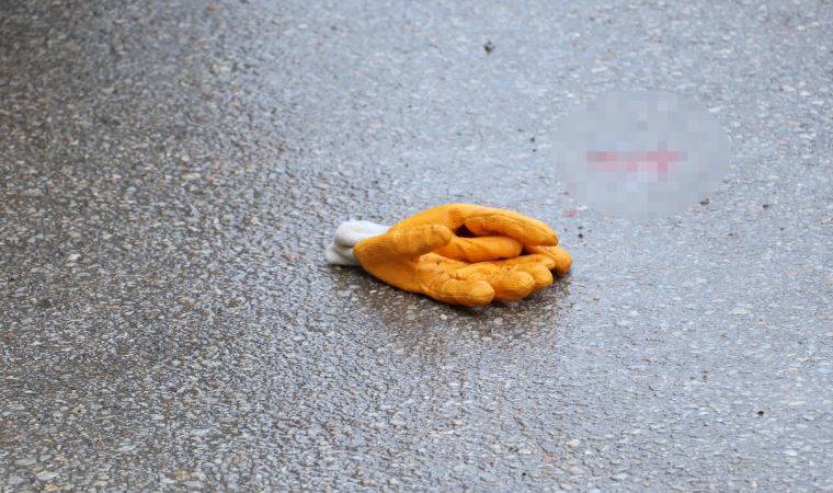 Eskişehir'de feci kaza: Çöp aracının altında kalan temizlik işçisi yaralandı