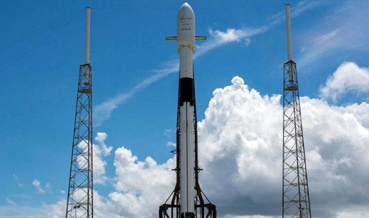 SpaceX 46 Starlink uydusunu daha uzaya fırlattı