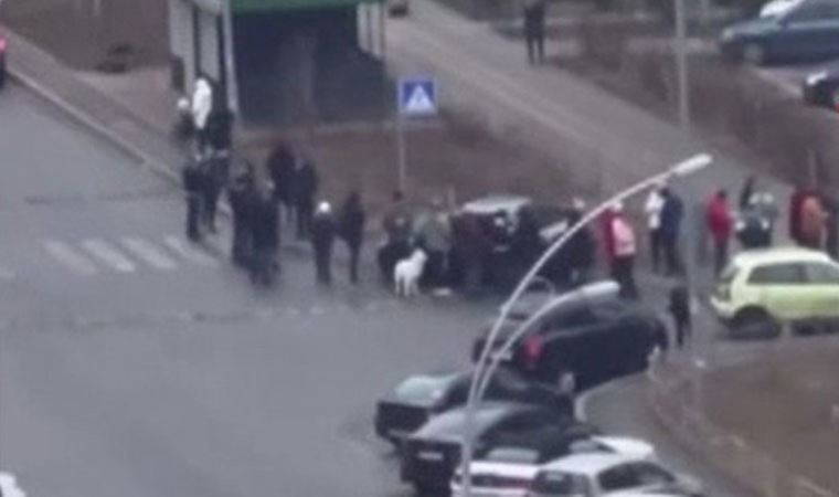 Ukrayna'daki benzinliklerde kilometrelerce kuyruk oluştu