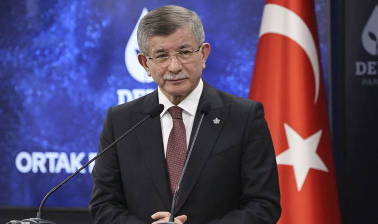 Ahmet Davutoğlu'ndan Rusya'ya 'Ukrayna' tepkisi