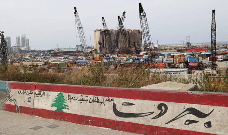 Lübnan'da Beyrut limanındaki patlamalarda zarar gören binaların yeniden inşaası için proje başlatıldı