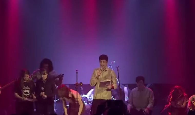 Grup Yorum: NATO'ya ve faşist Ukrayna hükümetine karşı mücadeleyi destekliyoruz