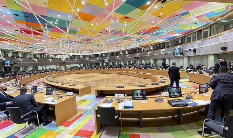 AB dışişleri bakanları Rusya'ya yeni yaptırım, Ukrayna'ya destek için toplanacak