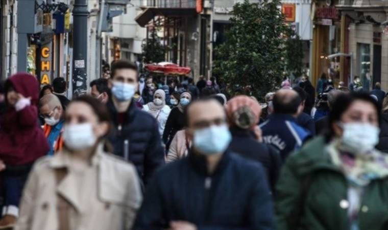 Bilim Kurulu Üyesi Özlü: Covid-19'u hafif geçirenlerde de kalıcı sorunlar gelişiyor