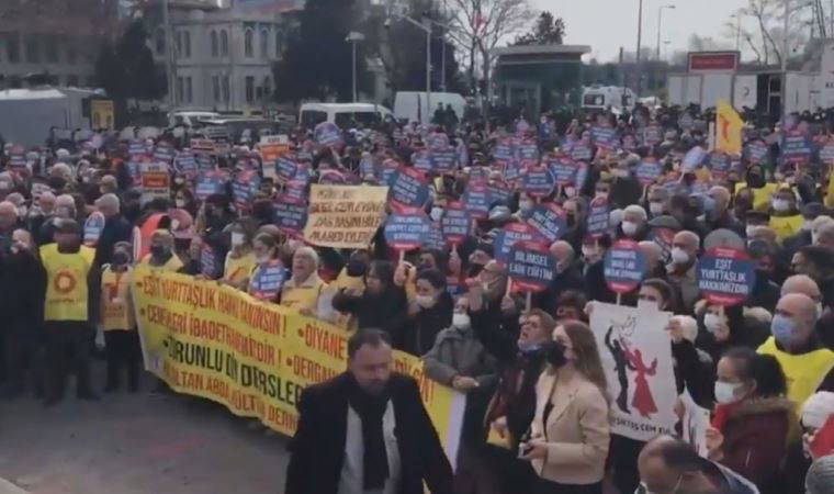 Alevilerden tarikat ve cemaat eylemi: Diyanet elini eğitimden çek!