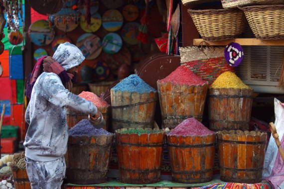 Mısır'da gökkuşağı baharatlarıyla lezzetin harikalar diyarı
