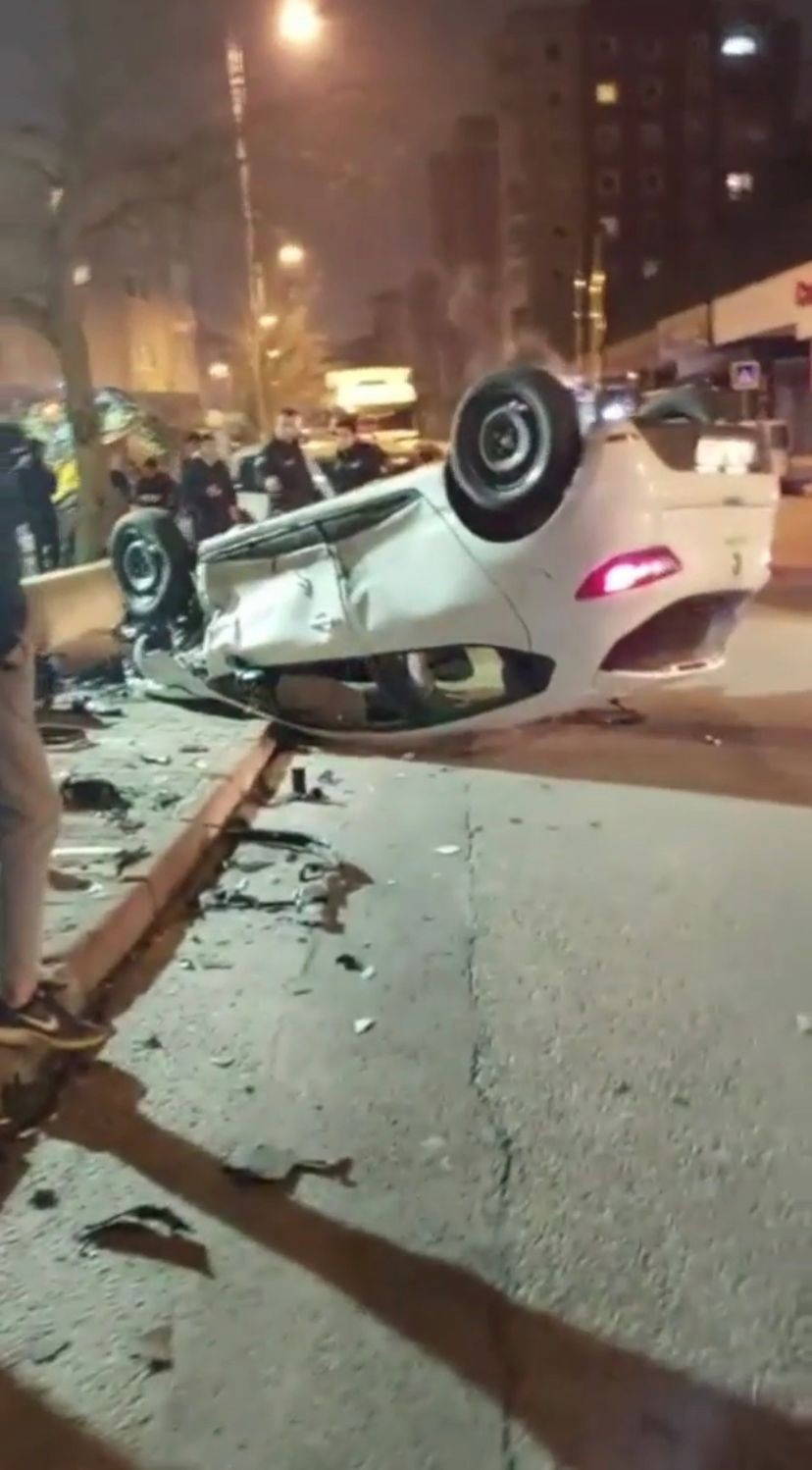 Kiralık araç çalan 3 kişi, polisten kaçarken kaza yapıp takla attı