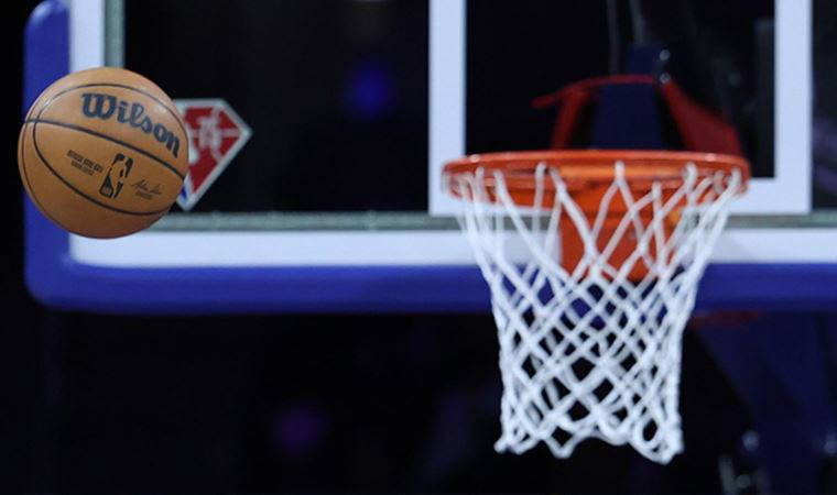 NBA'de Mavericks, 19 sayı geriden gelerek Warriors'ı yendi