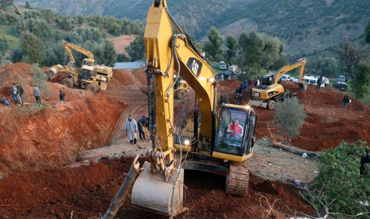 Fas'ta kuyuya düşen beş yaşındaki çocuğu kurtarma mücadelesi