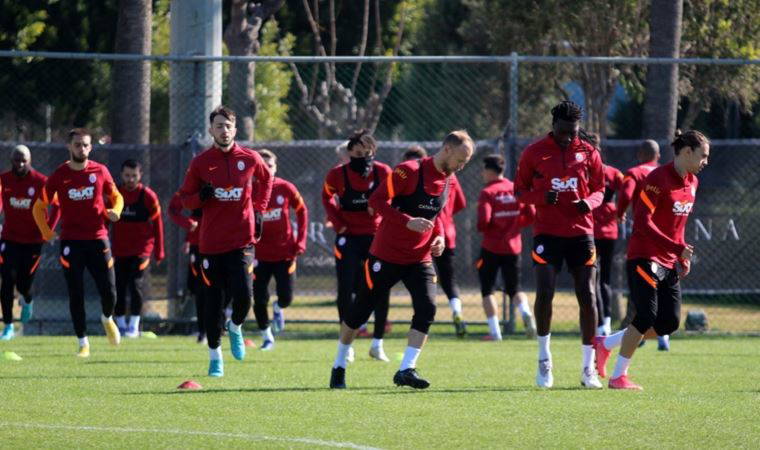 Nihat Kırmızı: Antalya kampında olumsuz hadiseler yaşandığıyla ilgili iddialar gerçek dışıdır