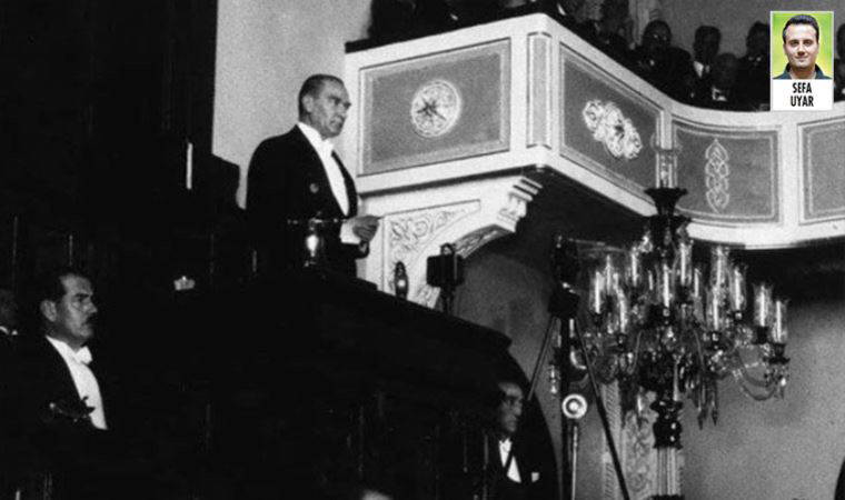 Atatürk Cumhuriyeti’nin yapıtaşlarından olan laiklik, 85 yıl önce anayasaya eklendi