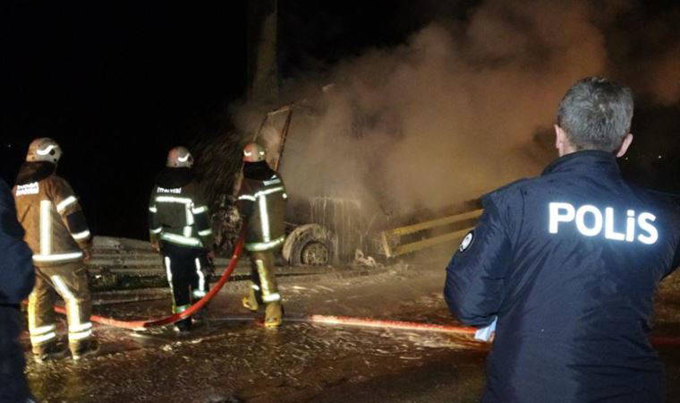 Bursa'da korkunç ölüm: Kamyonun yatak kısmında sıkışıp, yanarak öldüler