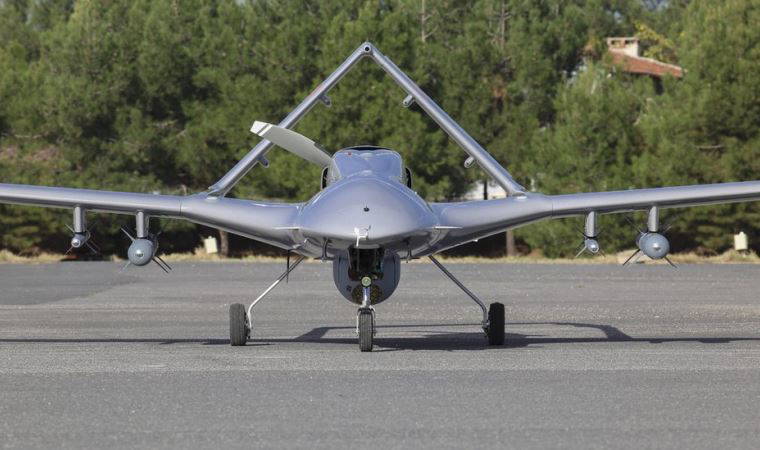 Ukrayna krizi: Türkiye'nin insansız hava araçları dünya genelinde çatışmaları nasıl şekillendiriyor?