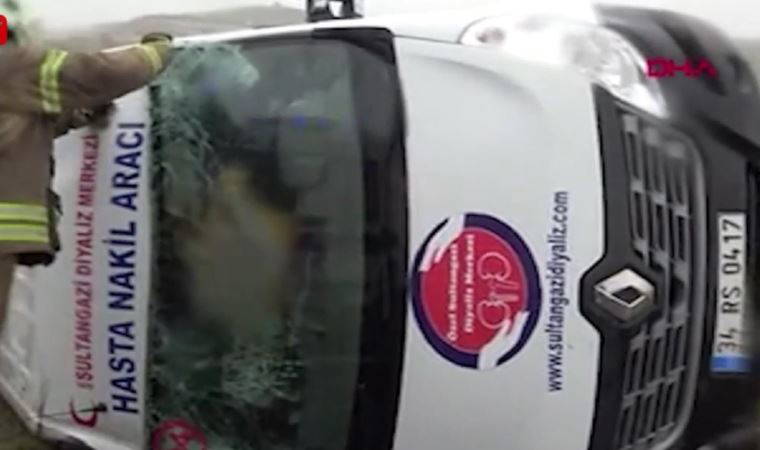 Arnavutköy'de diyaliz nakil aracı tarlaya devrildi