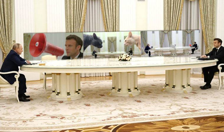 Macron ve Putin’in görüştüğü masa sosyal medyada gündem oldu