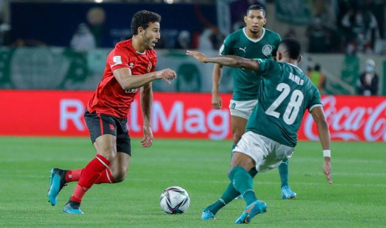 FIFA Kulüpler Dünya Kupası'nda yarı final karşılaşması oynandı