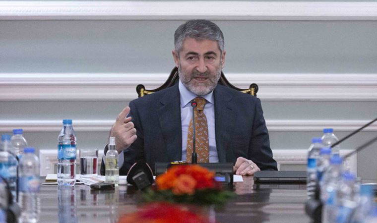 Reuters: Bakan Nebati, Londra'da döviz kurunun sabit kalacağı taahhüdünde bulundu