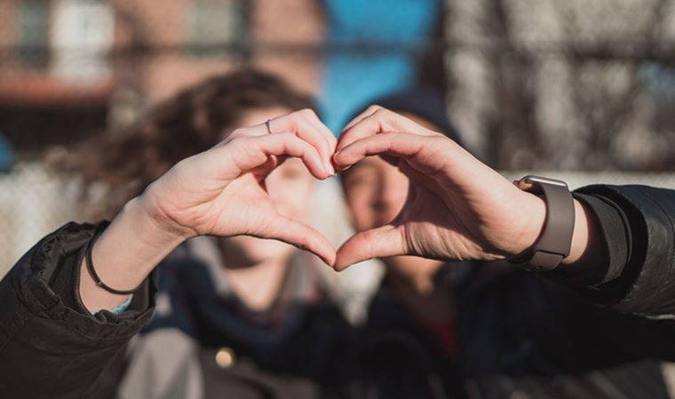 Araştırma: Tüm zamanların en sevilen aşk şarkısı belli oldu