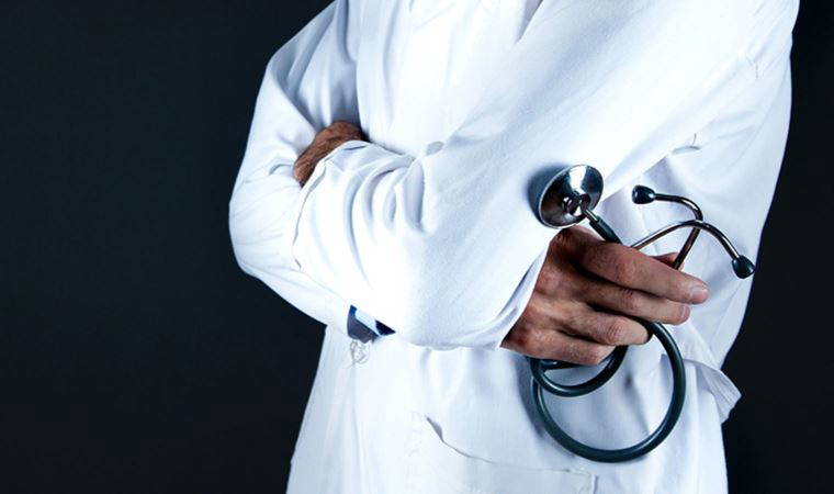 Uzmanı uyardı: 'Ankilozan spondilit erkeklerde daha sık görülüyor'