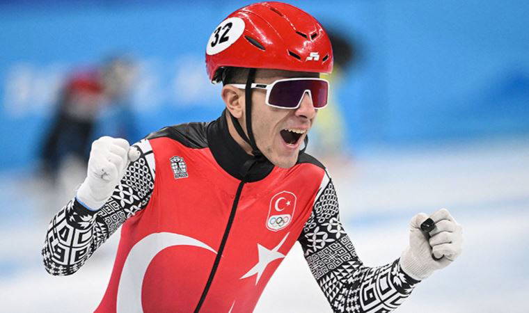 2022 Kış Olimpiyatları'nda 6. olan Furkan Akar ailesini duygulandırdı