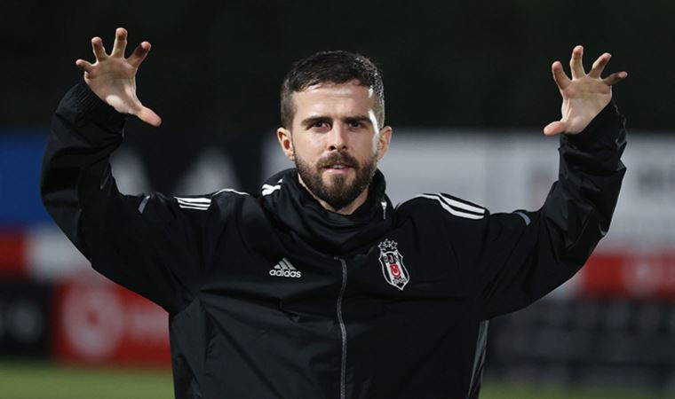 Miralem Pjanic için takas iddiası: Koulibaly'ye karşılık Pjanic