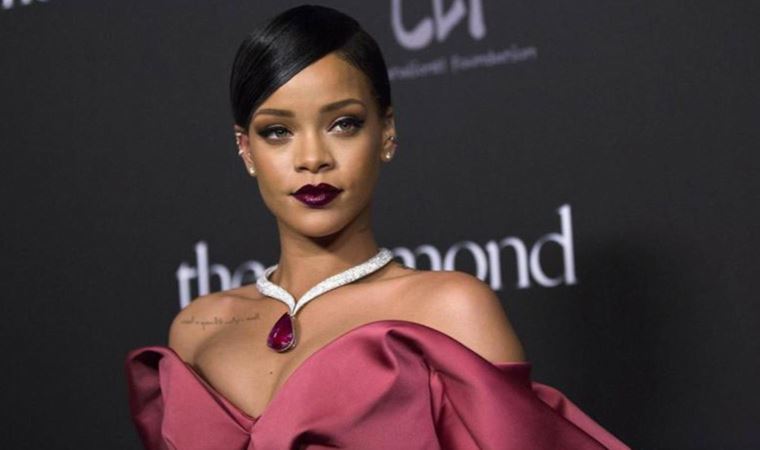 Rihanna'nın iç çamaşırı markası halka arza açılıyor