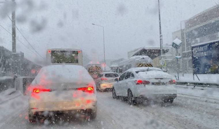 Bursa Valisi Yakup Canbolat uyardı: ‘Sokağa çıkmayın’