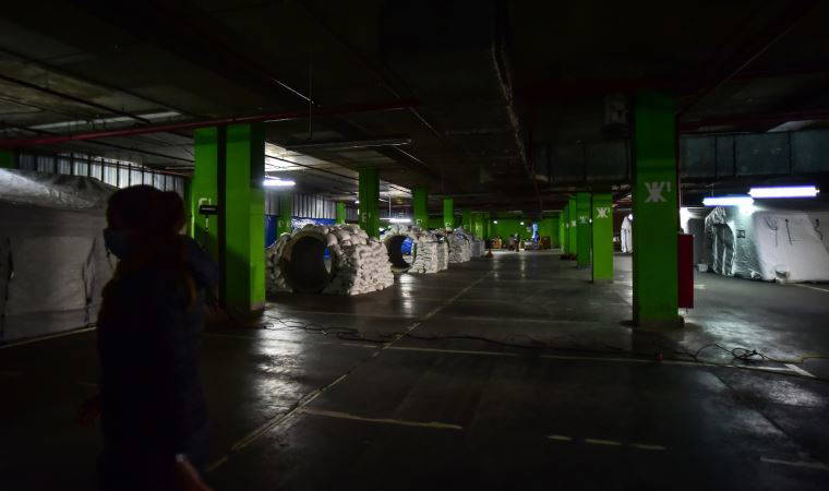 Lviv’de AVM otoparkı sahra hastanesine çevrildi (15 Mart 2022) (Video Haber)