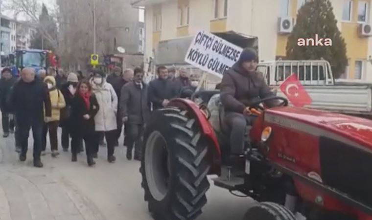 Denizli’de çiftçi ve esnaftan traktörlü protesto