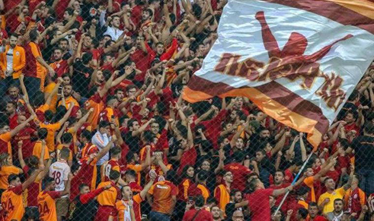 Galatasaray'ın taraftar grubu Ultraslan'dan istifa çağrısı