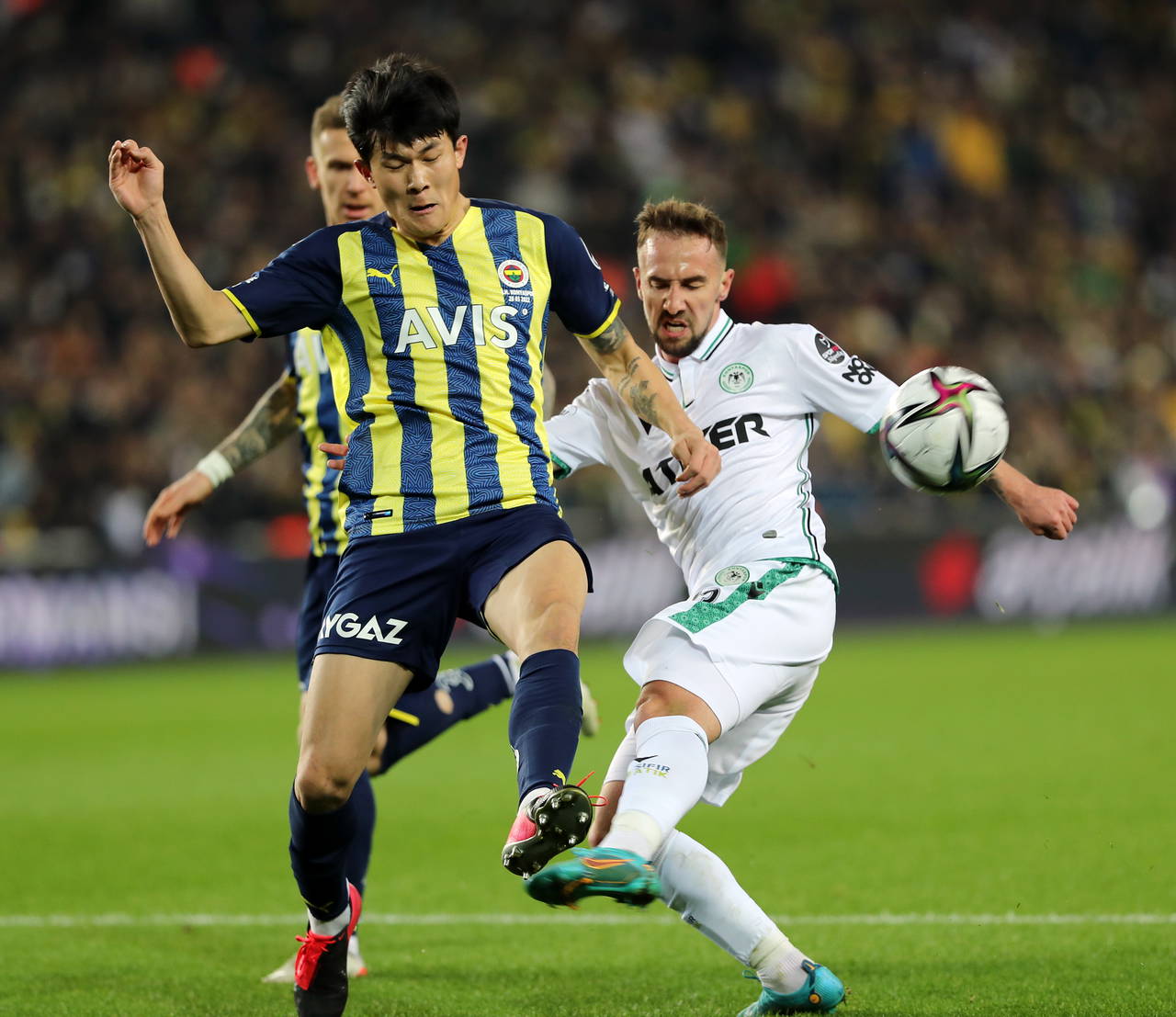 Fenerbahçe geriden gelip kazanmasını bildi! Fenerbahçe 2-1 Konyaspor