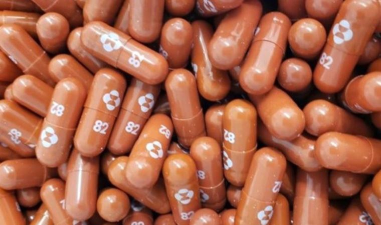 Bilim Kurulu Üyesi'nden Covid-19 ilacı uyarısı