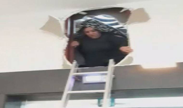 Asansörde mahsur kalan 10 kişi duvarı kırarak kurtuldu (23 Mart 2022) (Video Haber)