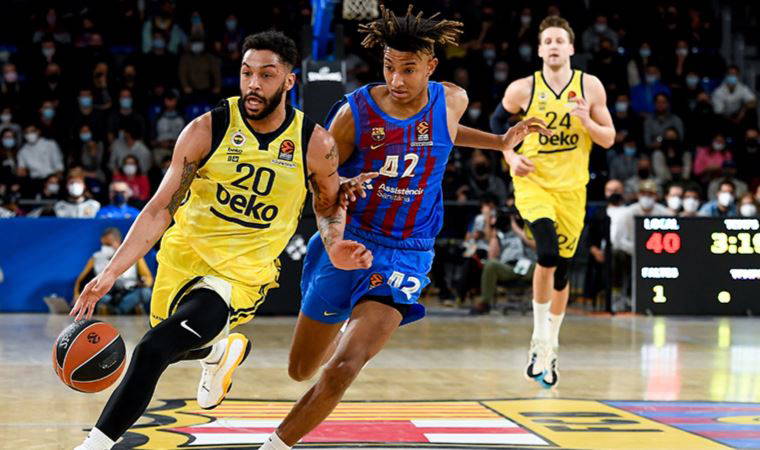 Fenerbahçe Beko, 15. yenilgisini aldı! Barcelona 88-67 Fenerbahçe Beko