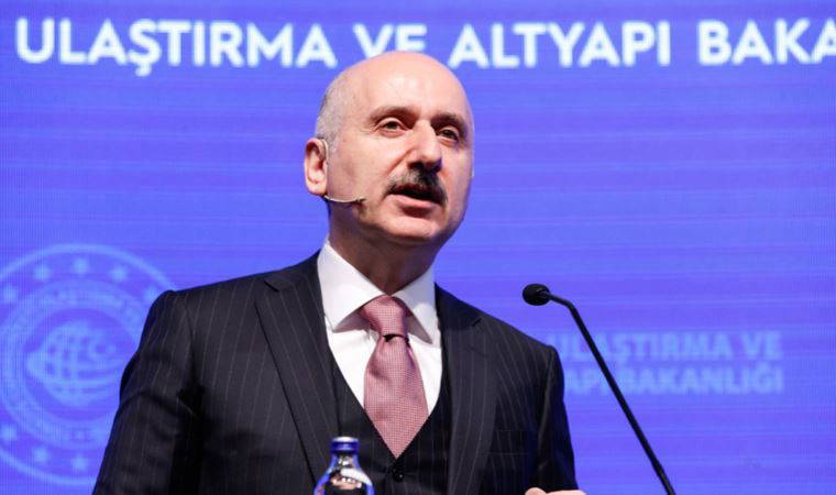 Bakan Karaismailoğlu'ndan 'Çanakkale Köprüsü' açıklaması: 'Dün 6 bin araç geçti'