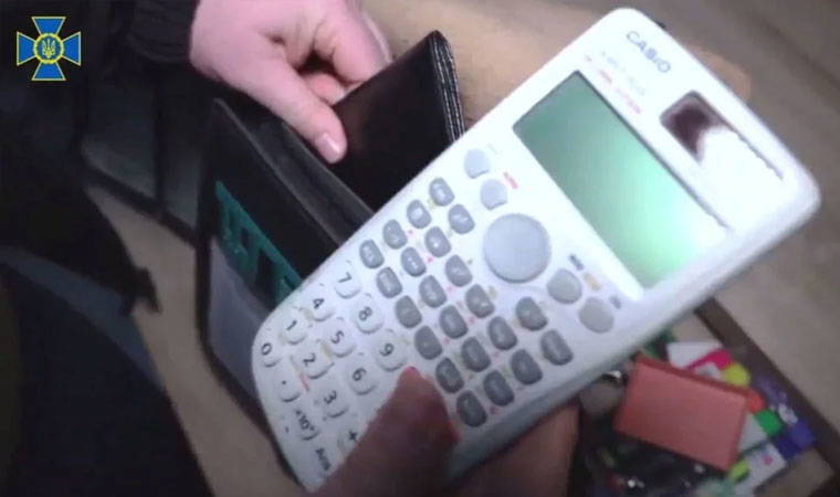 Ukrayna Silahlı Kuvvetleri paylaştı: Rus askerlerinin çantasında ne var?