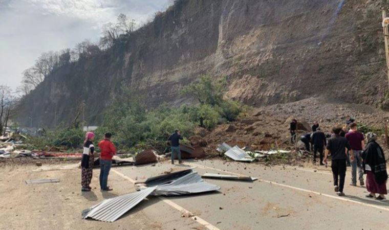 Rize'de heyelan: Ayder yolu ulaşıma kapandı