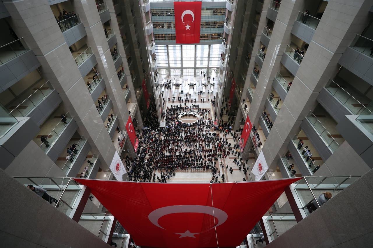 Savcı Mehmet Selim Kiraz, şehit edilmesinin 7. yıldönümünde anılıyor