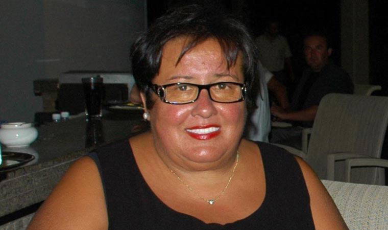 Siyasi ve ünlü isimler, Akrep Nalan'a böyle veda etti: 'Bir devir daha kapandı'