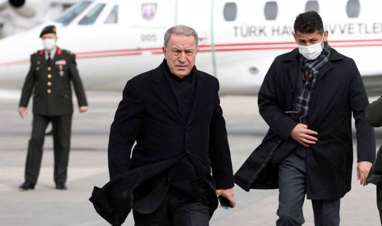 Hulusi Akar: İki tahliye uçağımız Ukrayna'da bekliyor