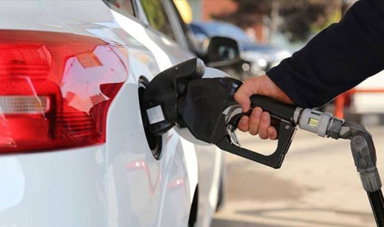Petrol fiyatları ABD’nin açıklaması sonrası uçtu: Yeni zam yolda!