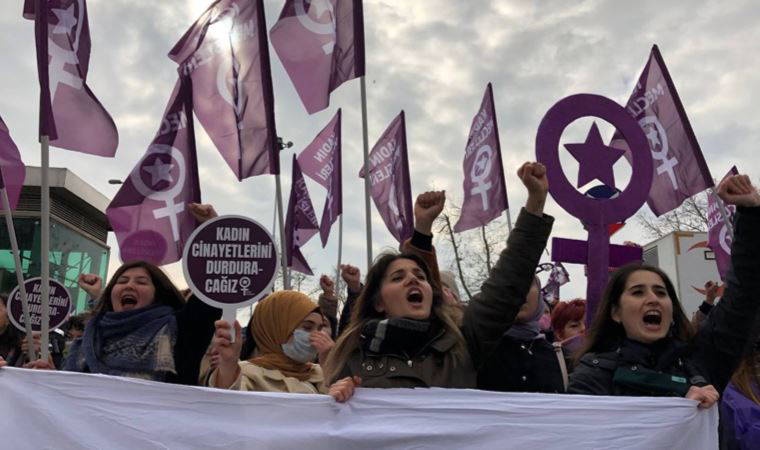 Kadıköy’de 'kadın' eylemi: 'İstanbul Sözleşmesi'ni uygulatacağız'