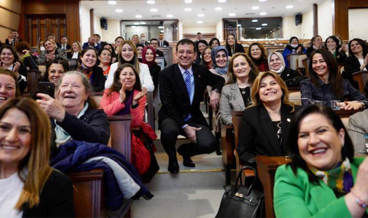 İmamoğlu kadınlarla buluştu, manşet attı!