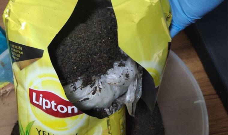 Çay paketinin içinden uyuşturucu çıktı