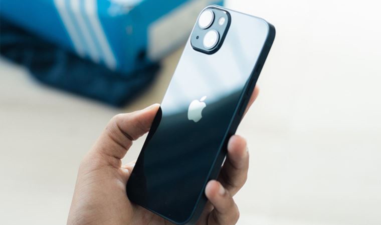 iPhone 13'ün yeni rengi, Apple etkinliği öncesi sızdırıldı