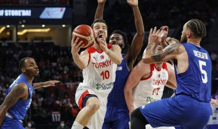 12 dev adam yerini korumasını bildi!