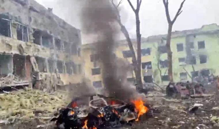 Ukrayna: Rus birlikleri Mariupol’de doğum hastanesini vurdu