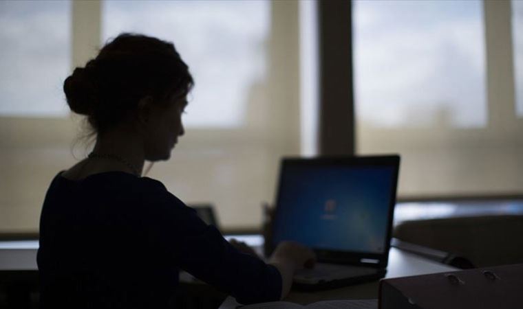 İnternet zammı 2 ay ertelendi