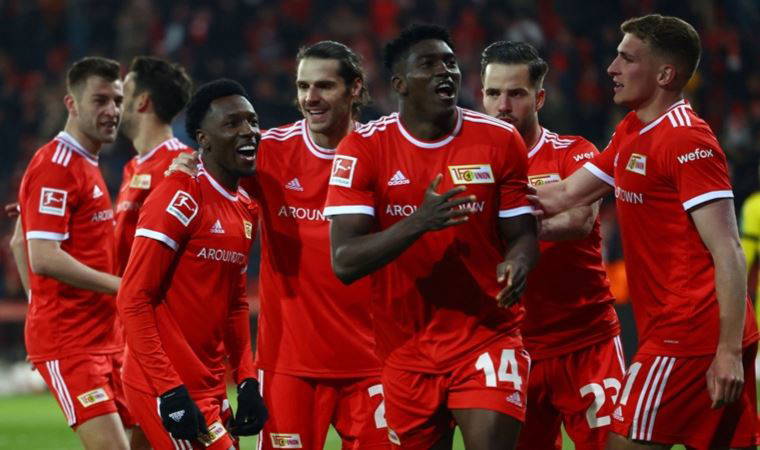 Köln tek golle kaybetti!