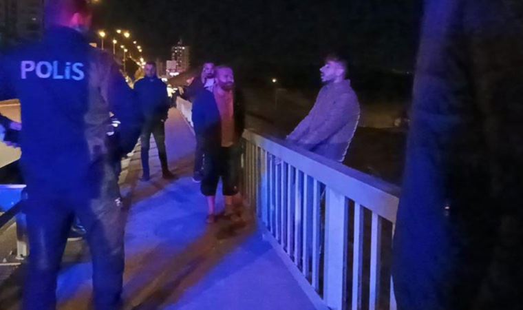 Kız arkadaşıyla tartıştı, köprüye çıktı: Gelmezse atlarım (10 Nisan 2022) (Video Haber)